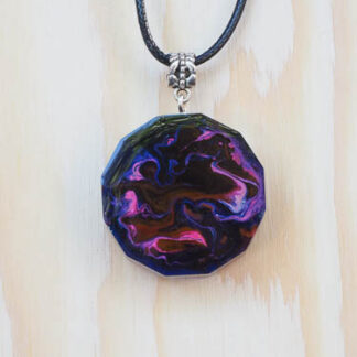 Hendecagon swirly pendant